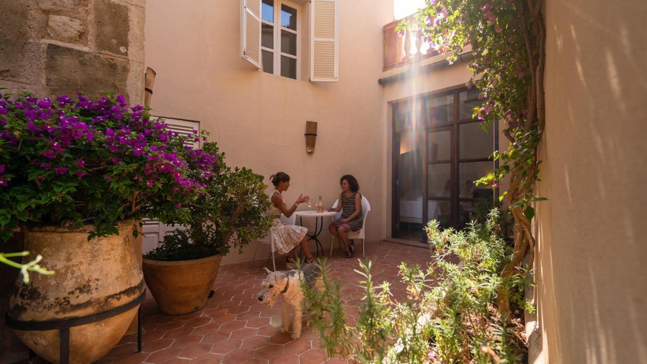 Verdera Hotel